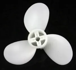 sruba-napedowa-do-lodzi-silika-zaburtowgo-plastik-silnik-zaburtowy-pontonu