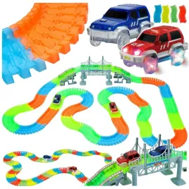 duzy-tor-samochodowy-swiecacy-360-elementow-glow-tracks-2-x-autko-terenowe