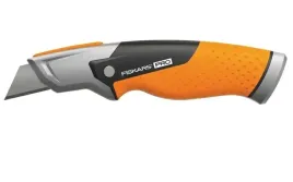 noz-uniwersalny-carbonmax-ze-stalym-ostrzem-fiskars-1027222