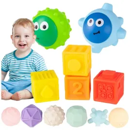miekkie-klocki-sensoryczne-pileczki-gryzaki-piszczalki-wypuklosci-12-elem