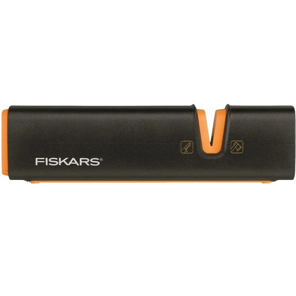 fiskars-siekiera-x7-xs-ostrzalka-xsharp-set