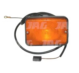 kierunkowskaz-przedni-cobo-massey-ferguson-03-234-000