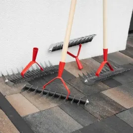 aerator-reczny-wertykulator-do-trawy-trawnika-jednostronny-trzonek-areator