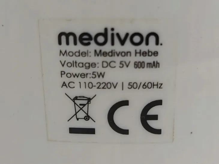 masazer-do-glowy-360-medivon-hebe-zasilanie-akumulatorowe
