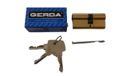 wkladka-drzwiowa-mosiadz-45-45mm-gerda-3-klucze