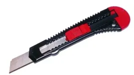 noz-wysuwany-do-tapet-18-mm