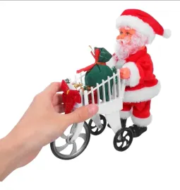 swiety-mikolaj-z-wozkiem-pelnym-prezentow-dekoracja-swiateczna
