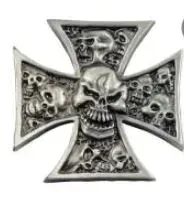 przypinka-pin-krzyz-maltanski-z-czaszkami-motocyklisty-prezent-harley