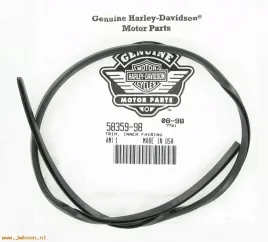 uszczelka-owiewki-czaszy-harley-99-13-road-glide