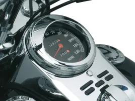 daszek-ramka-predkosciomierza-licznika-harley