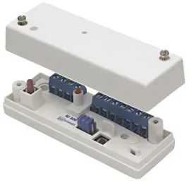 iu-300-interfejs-do-podlaczenia-detektorow-zbicia-szyby-serii-gd-alarmtech