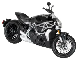 model-motocykla-ducati-x-diavel-s-na-prezent