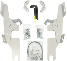 zestaw-szybkiego-montazu-przedniej-owiewki-batwing-harley-12-16-dyna-fld