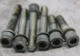 harley-davidson-sruby-pokrywy-sprzegla-2010-flhtc-4718a-x4-4741a-x2-oem