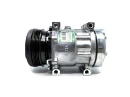 sprezarka-typ-sanden-7h15-8147-massey-ferguson