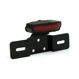 wspornik-tablicy-rejestracyjnej-z-lampa-led-stop