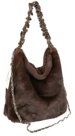 torebka-damska-a4-na-ramie-z-futerka-wloska-marka-xy2503-czekoladowa