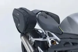 sakwy-boczne-pro-blaze-h-i-stelaze-sw-motech-triumph-speed-triple-1200