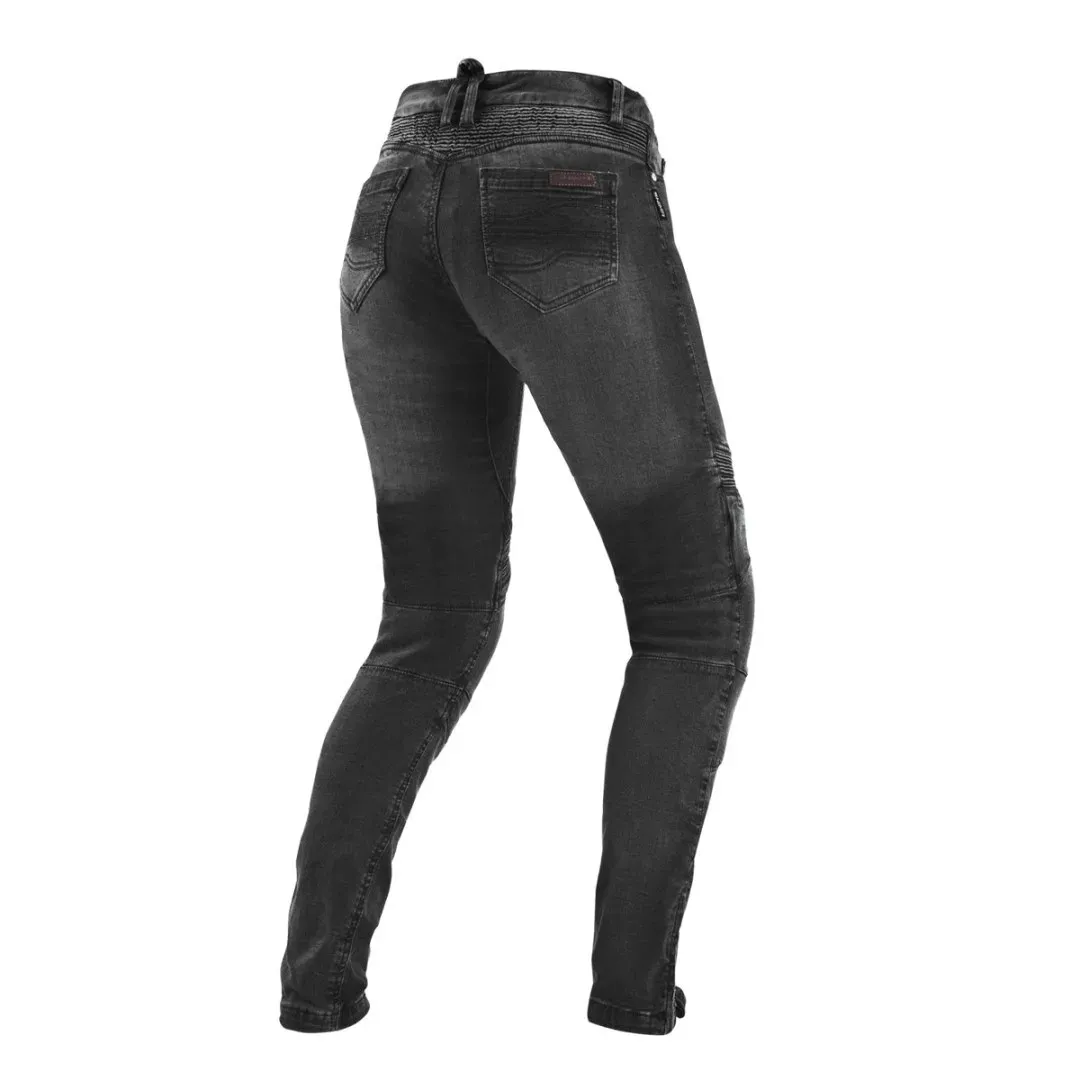shima-jess-black-28-stan-nowy