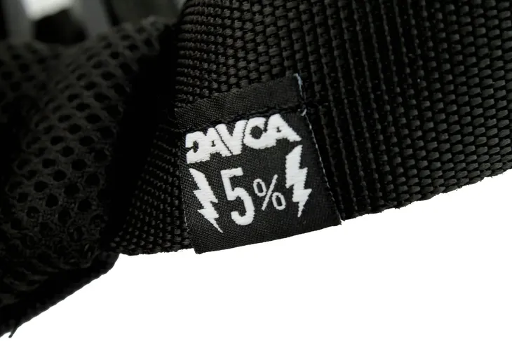 davca-nerka-fluo-logo-stan-opakowania-oryginalne-stan-nowy