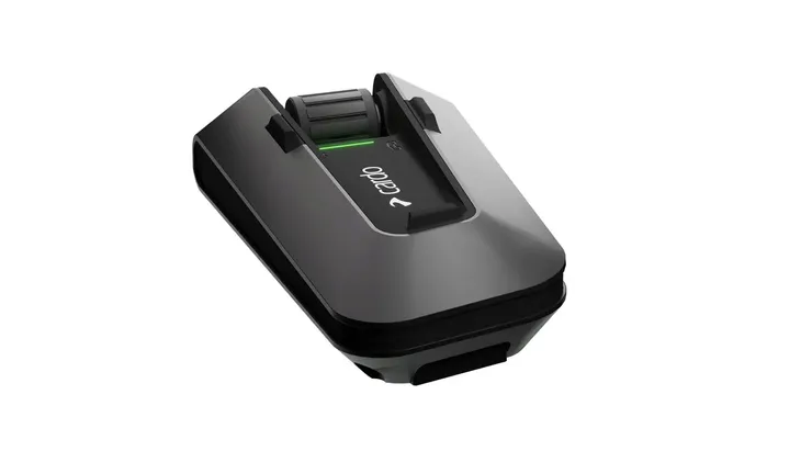 cardo-packtalk-edge-single-maksymalny-czas-rozmow-przez-telefon-13-h