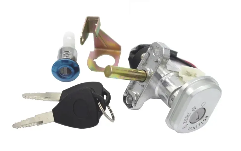 stacyjka-do-skutera-tres