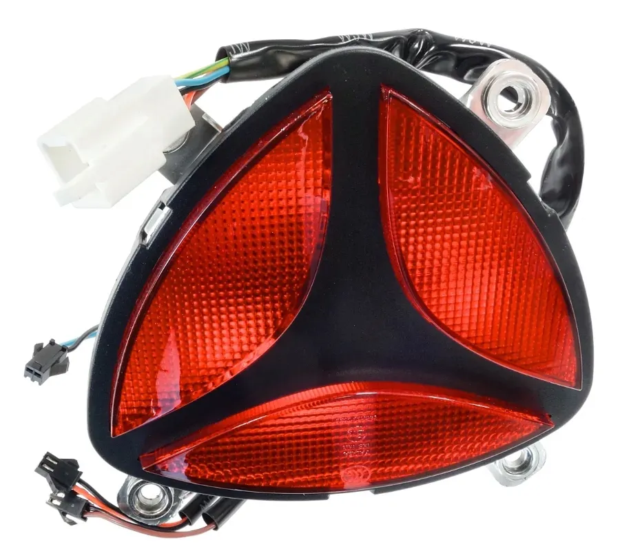 lampa-tylna-yadea-e8s-stan-nowy