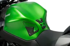 tankpad-puig-extreme-kawasaki-z650-trzyczesciowy