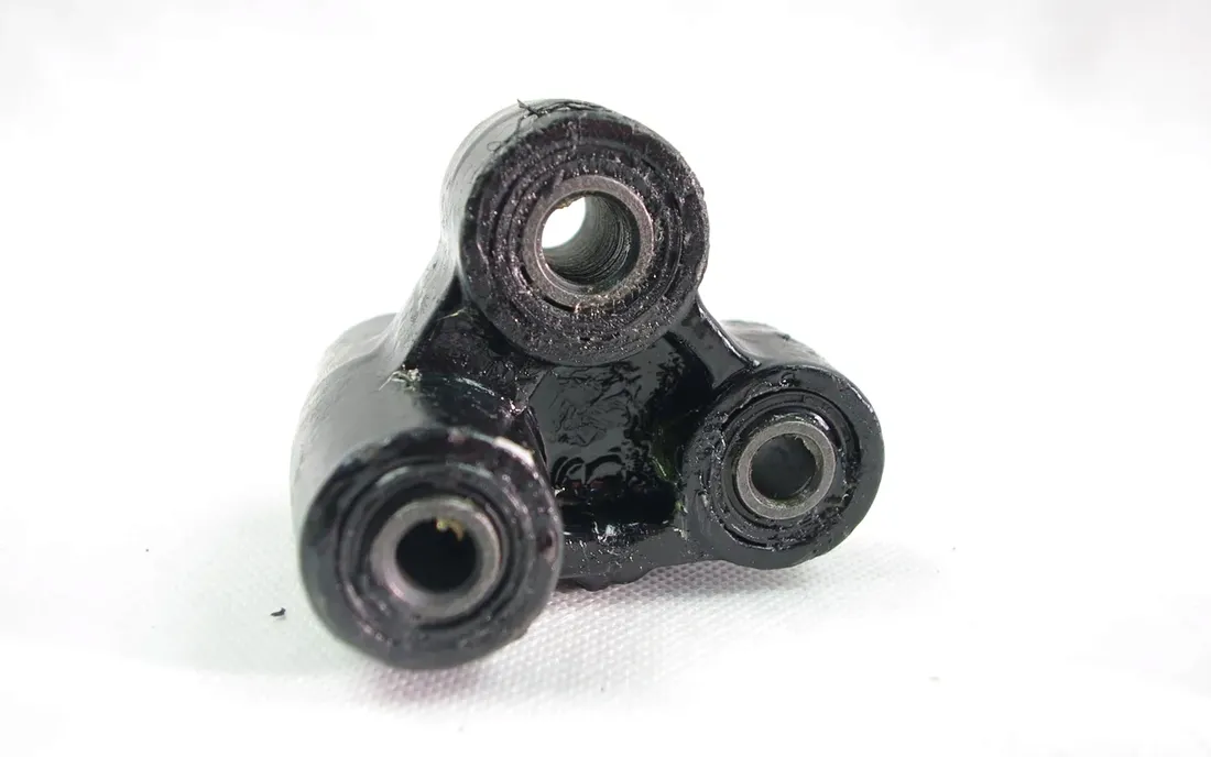 wspornik-silnika-hyper-125