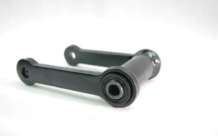 wspornik-silnika-hyper-125-jakosc-czesci-zgodnie-z-gvo-p-zamiennik-o-jakosci-porownywalnej-do-oryginalu