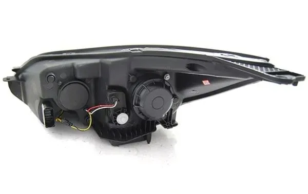 lampy-przednie-do-ford-focus-mk3-od-2011-do-2014-led-chrome-numer-katalogowy-czesci-lpfo91