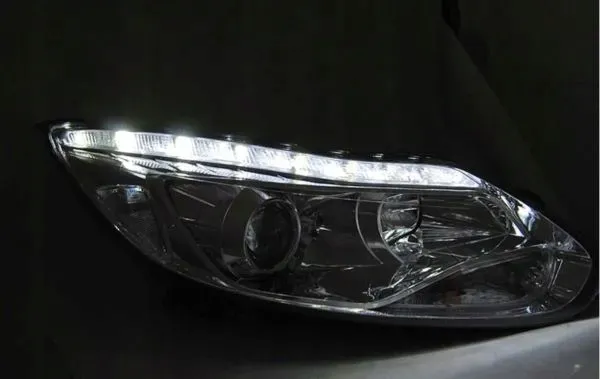lampy-przednie-do-ford-focus-mk3-od-2011-do-2014-led-chrome-stan-opakowania-oryginalne