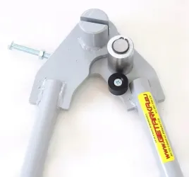 gietarka-do-hakow-rynnowych-bednarki-pretow-rowek-6x36mm