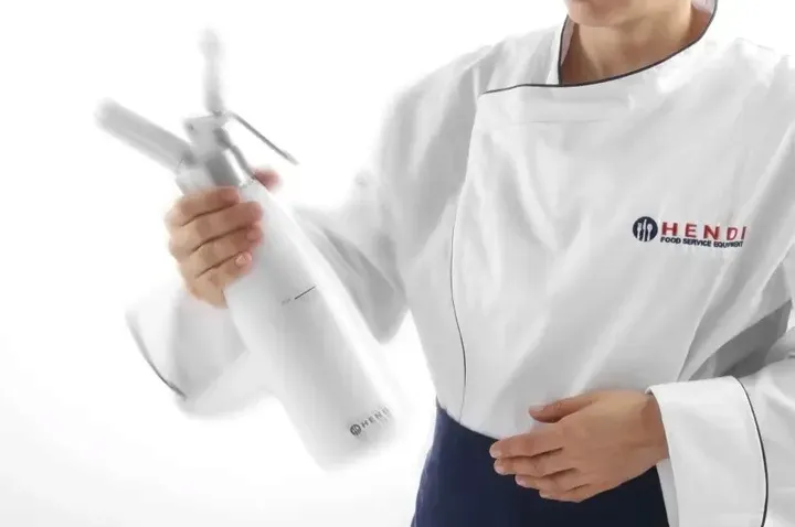 syfon-do-bitej-smietany-hendi-05l