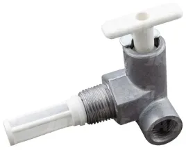kranik-paliwa-massey-ferguson-898580m91-01-898580m91