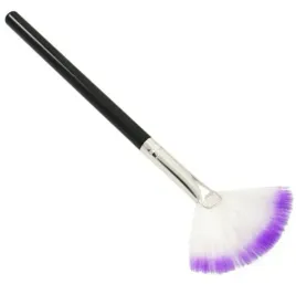 pedzelek-do-usuwania-pylu-do-manicure-wachlarz