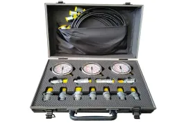 zestaw-diagnostyczny-do-hydrauliki-silowej-4-manometry