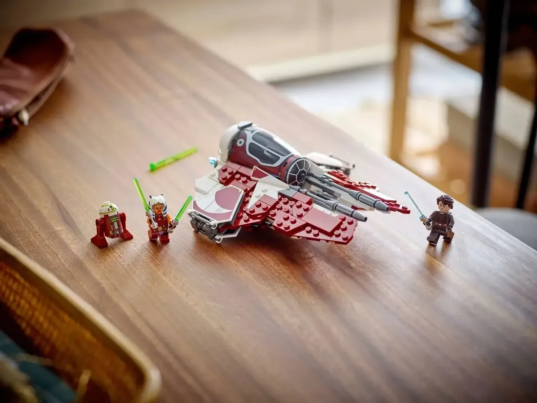 lego-star-wars-75401-interceptor-jedi-ahsoki-stan-nowy