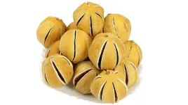 pachnace-suszone-pomarancze-pomaranczowe-cale-stroik-250gram-ok-10-11-sztuk