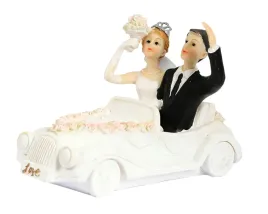 figurka-na-slub-tort-para-mloda-samochod-7x11x16