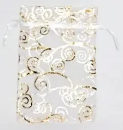 woreczki-z-organzy-na-podziekowania-biale-w-zlote-szlaczki-12x15cm-12sztuk
