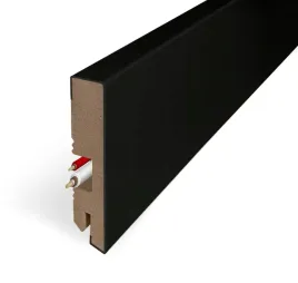 probnik-listwa-przypodlogowa-mdf-czarny-mat-wzornik-15cm