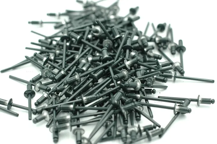 nity-zrywalne-kolor-ral-7016-48x16-k9-antracyt-koln-zwykly-proszkowo-10szt-rodzaj-gwozdzie