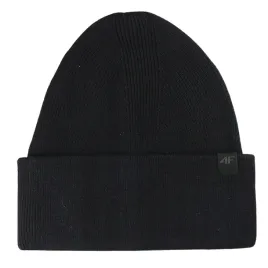czapka-zimowa-4f-beanie-uniwersalna-prezent-4f-ciepla-unisex-capu556-czarna