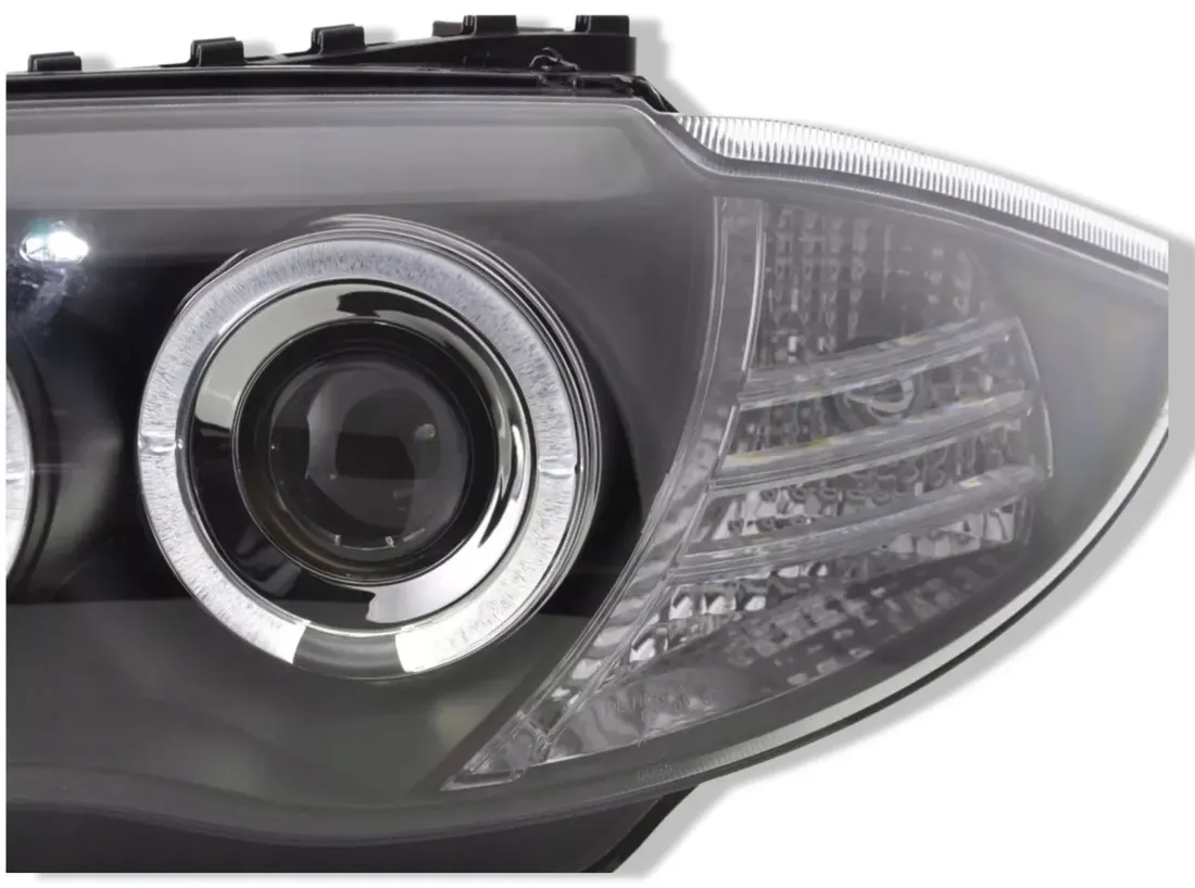 piekne-lampy-reflektory-do-bmw-1-e87-e81-od-2004-do-2011-led-ringi-nowe