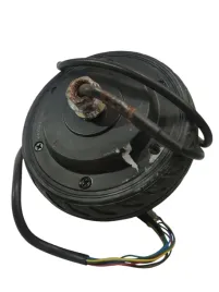 silnik-z-opona-24vhl17h09293063-do-hulajnogi-elektrycznej-cavion-go