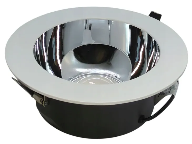 oprawa-led-downlight-ledvance-performance-dn195-21w-2520lm-ip54-temperatura-barwowa-4000-k