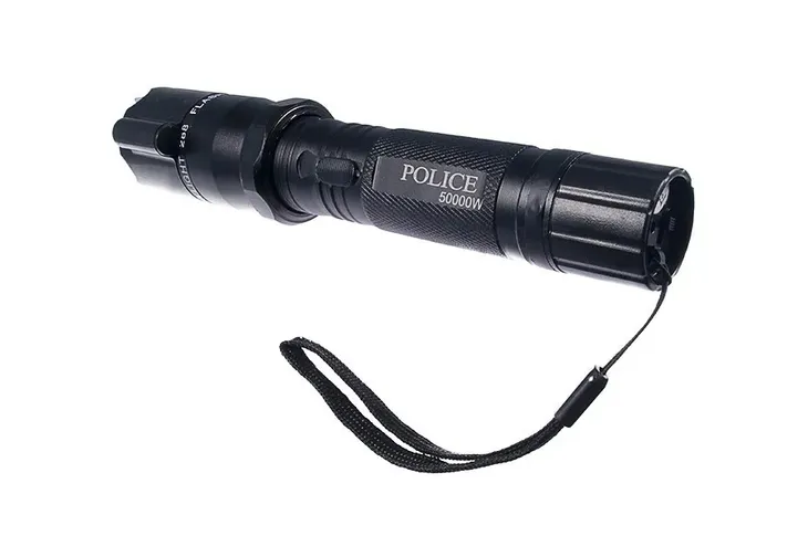 latarka-led-policyjna-cree-laser-led-kolor-dominujacy-czarny