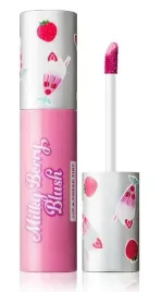 revolution-blyszczyk-do-ust-roz-do-policzkow-2w1-mleczno-owocowy-strawberry