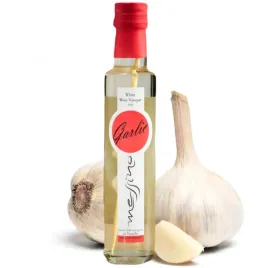 bialy-ocet-winny-z-czosnkiem-messino-aromatyczny-ocet-grecki-ziolowy-250ml